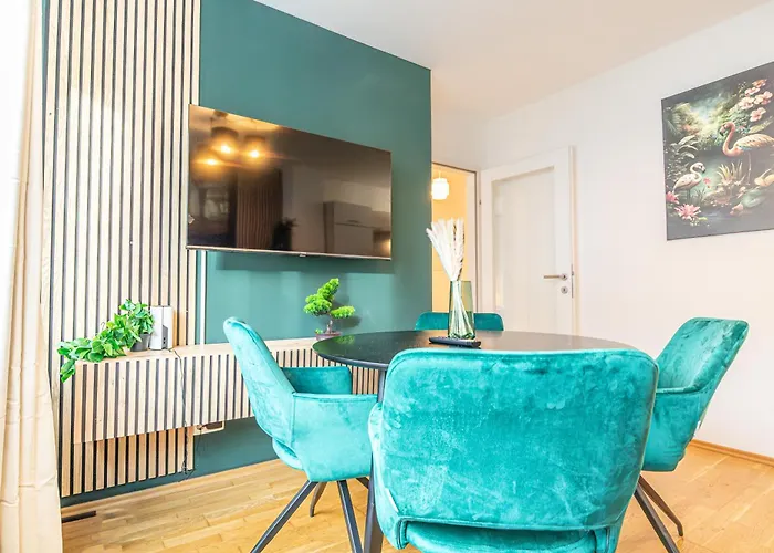 Charming 1br, Steps From Reumannplatz U1 Apartment